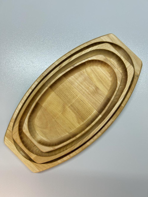 картинка "Лесной шарм" сервировочная тарелка из березы от магазина BAYLISS